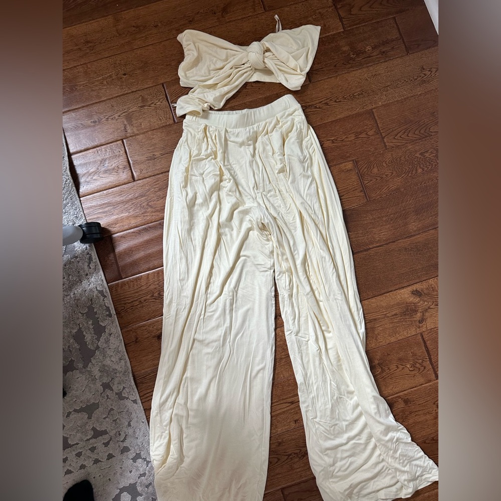 JLUX LABEL BUTTER YELLOW SET